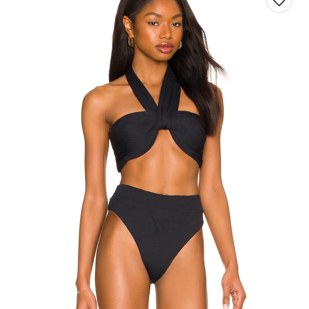 Herman Bikini Top in Noir